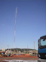 MONTAGEM E FUNDA��O DE TORRE AUTOPORTANTE DE 60 METROS